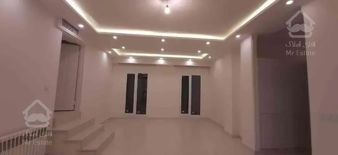 75متر ، قلهک - قلندری