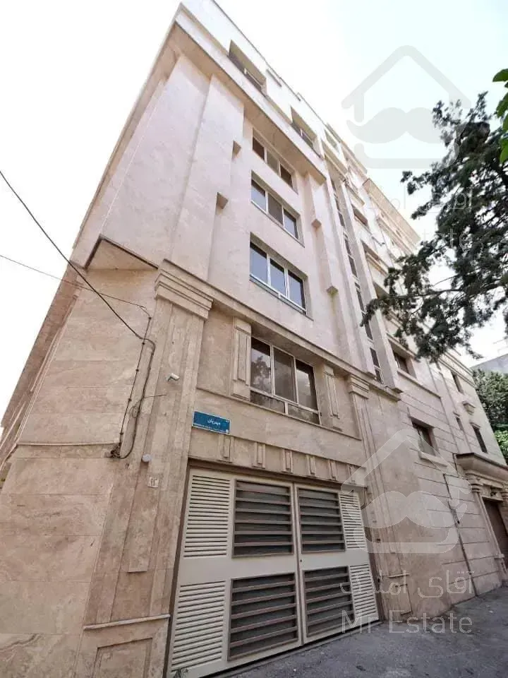 ۱۰۵ متر سه خواب تک واحدی سه جهت نور