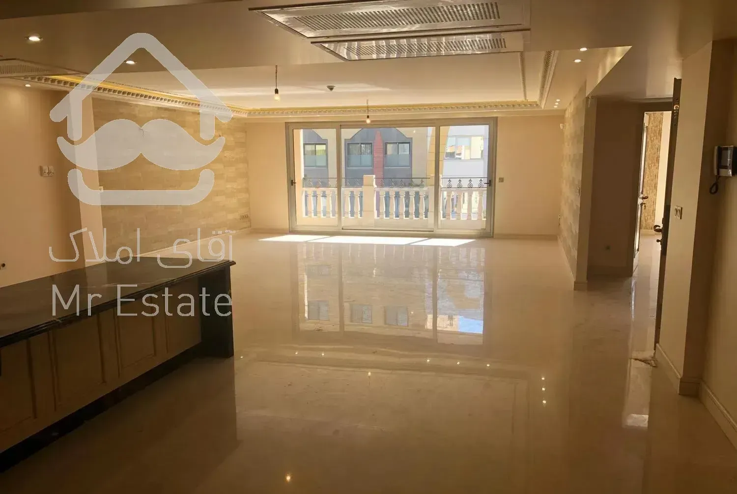 اپارتمان۲۲۰ متری  سه خواب مرداویج