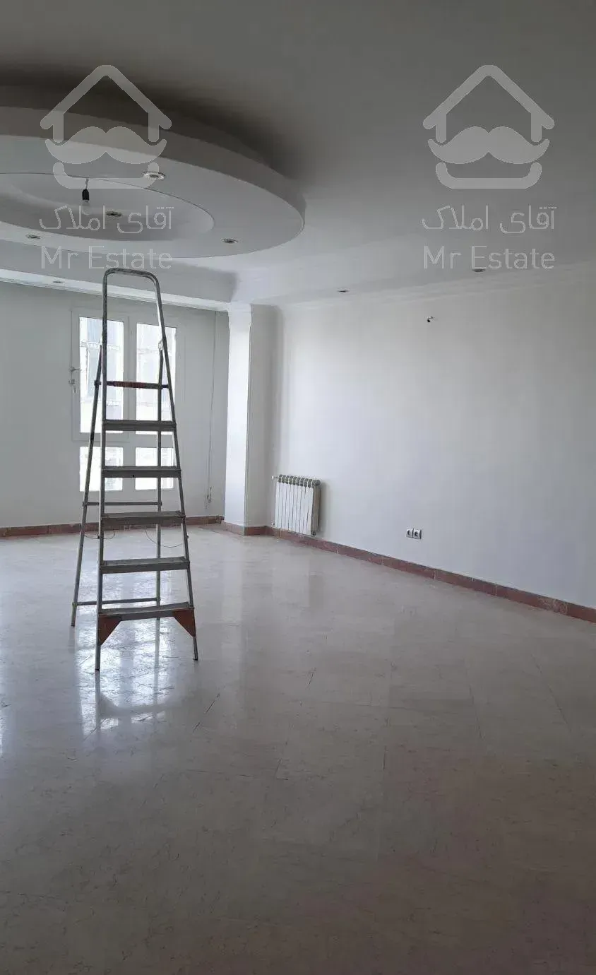 ظفر بلوار آرش ۲۰۰متر ۳خواب با ۲ پارکینگ