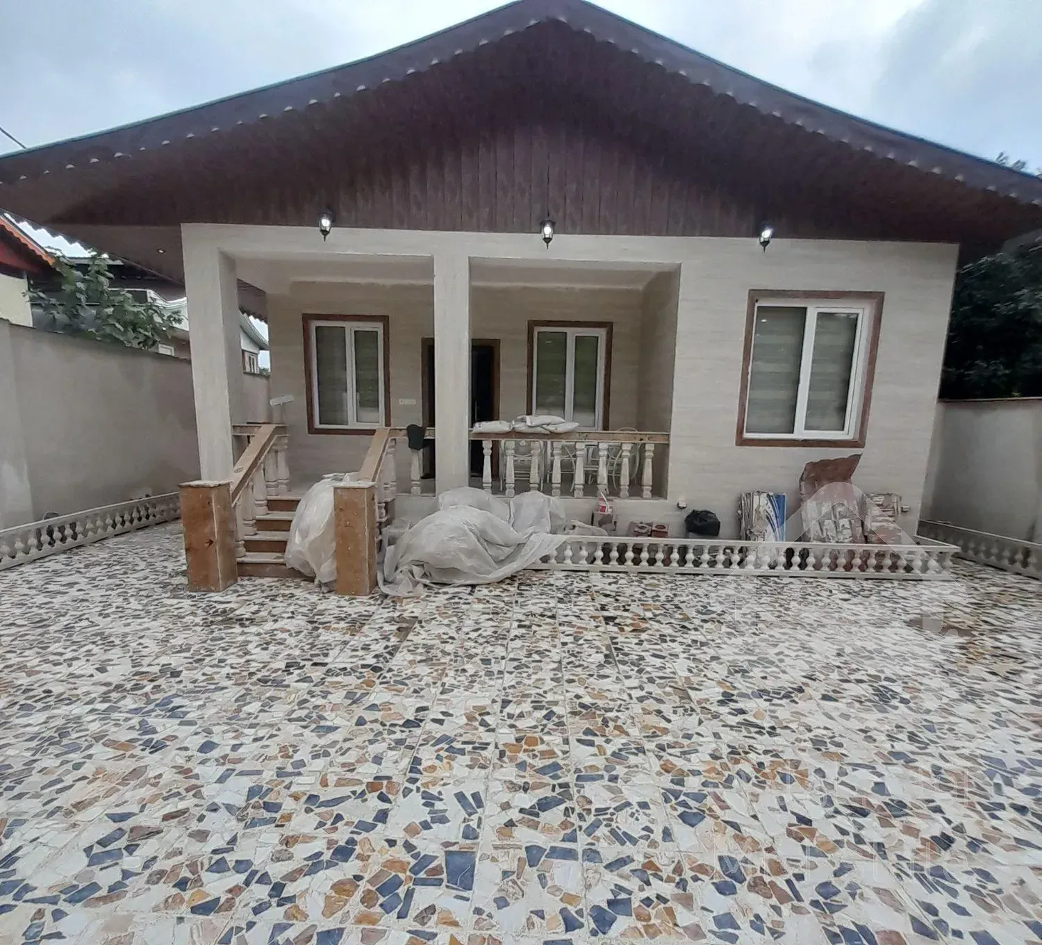 ویلای(( ۲۷۰ ))متری در قلعه رودخان سند تک برگ