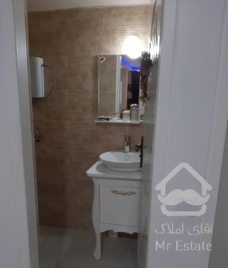 بهارستان 72 متری