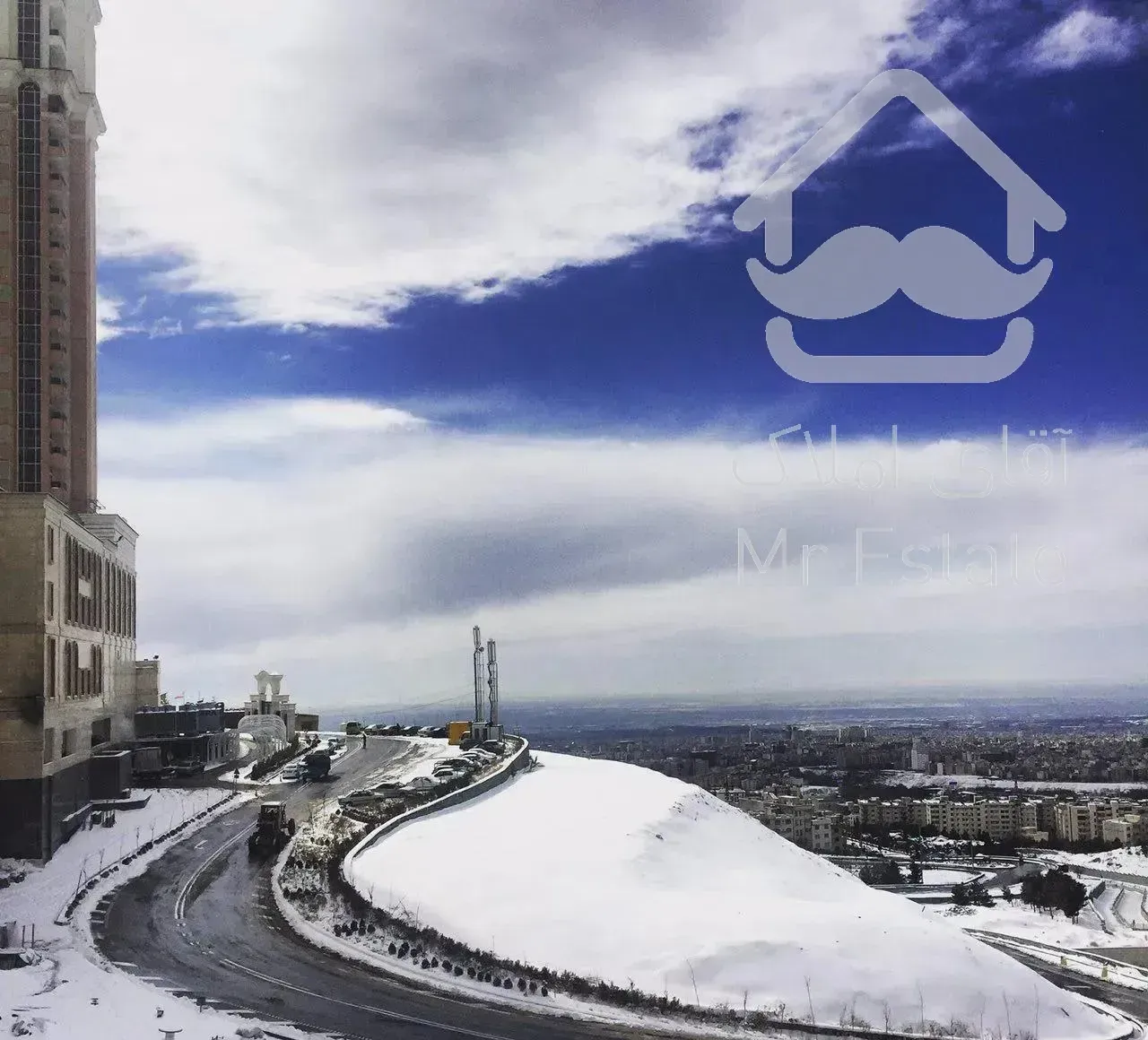 ۸۰ متر دو خوابه بام سعادت آباد