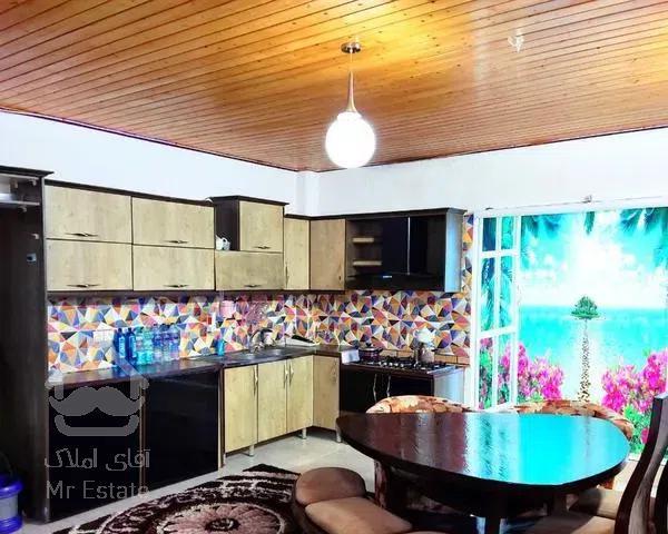 ویلا استخردار با حیاط دلباز