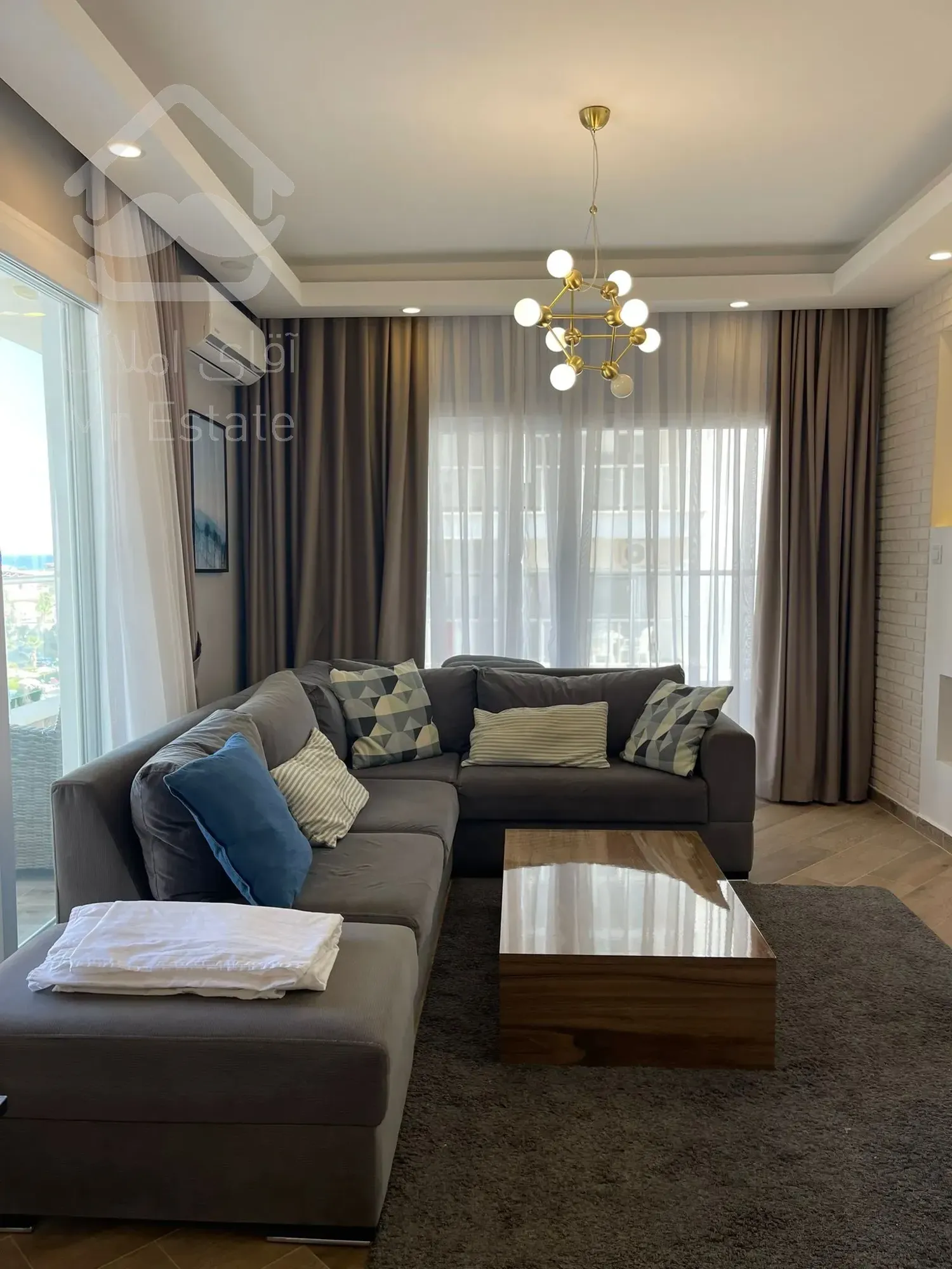 ۷۷متر۲خواب زیر قیمت روبه کوچه