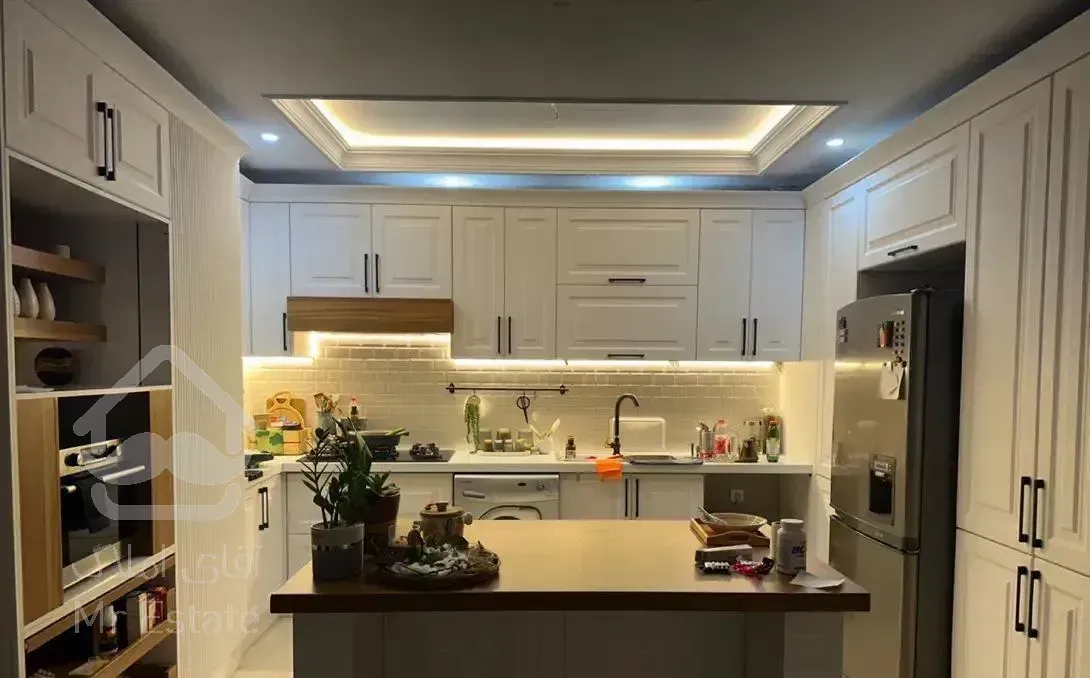 125مترسالن بزرگ خوش نقشه زیر قیمت/شهرک خرازی چیتگر