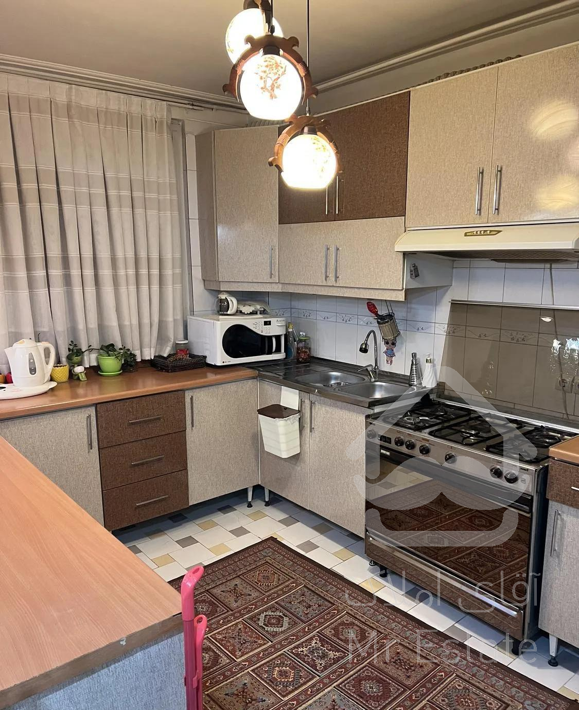 ۷۱ متر نورگیر سنددار میدان المپیک منطقه ۲۲ زیبادشت