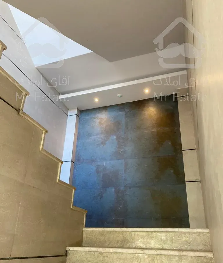 ٨٠متر ٢ خواب نوساز ، در شهرک ساحلى