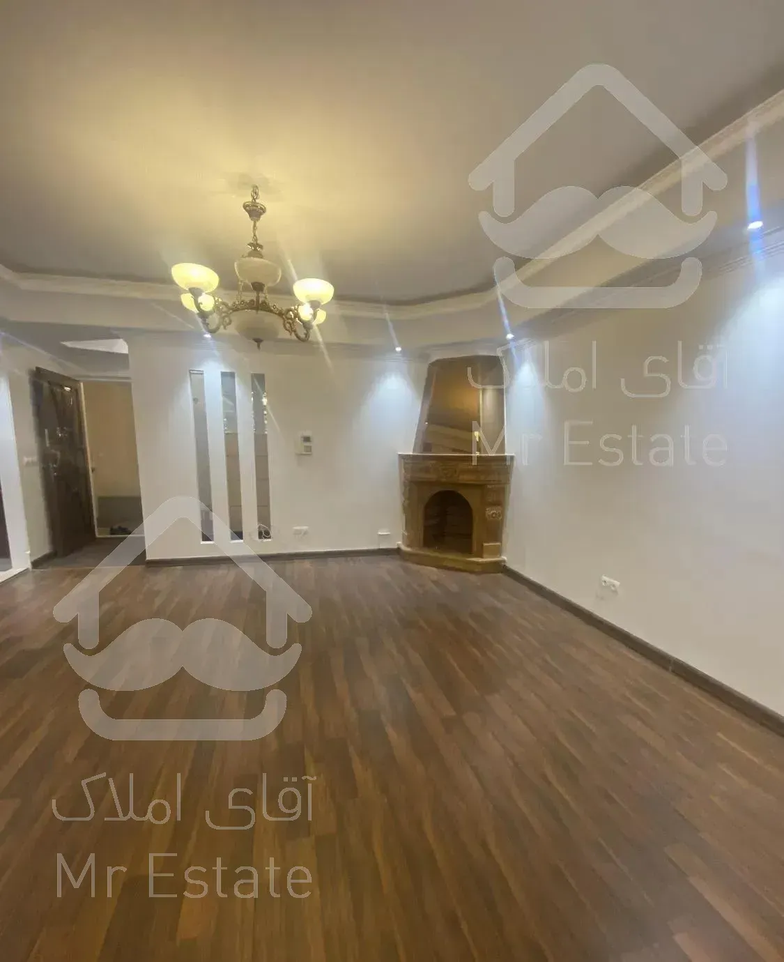 آپارتمان ۱۶۰ متری سه خوابه بر خیابان واعظی