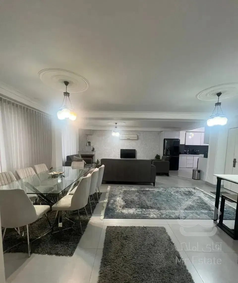 آپارتمان ۹۵ متری بهترین لوکیشن رویان