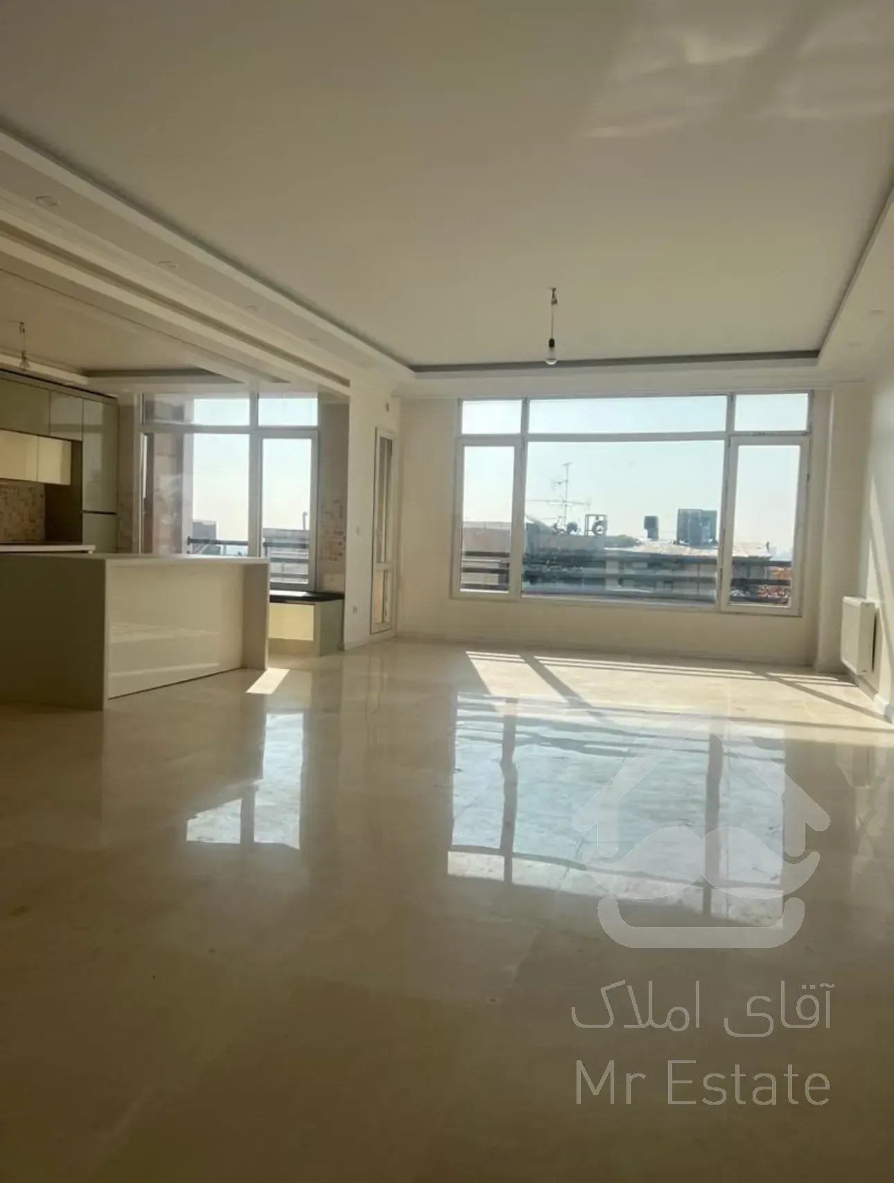 فروش واحد ۲خواب خیابان زارع کوچه های پایین