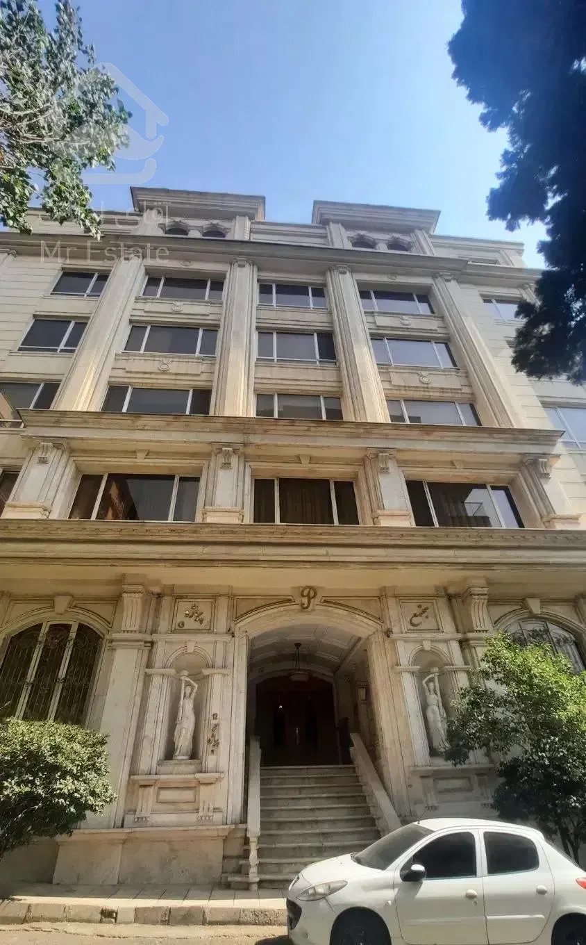 آجودانیه ۱۵۵متر ۳خ دو پارکینگ ارزنده