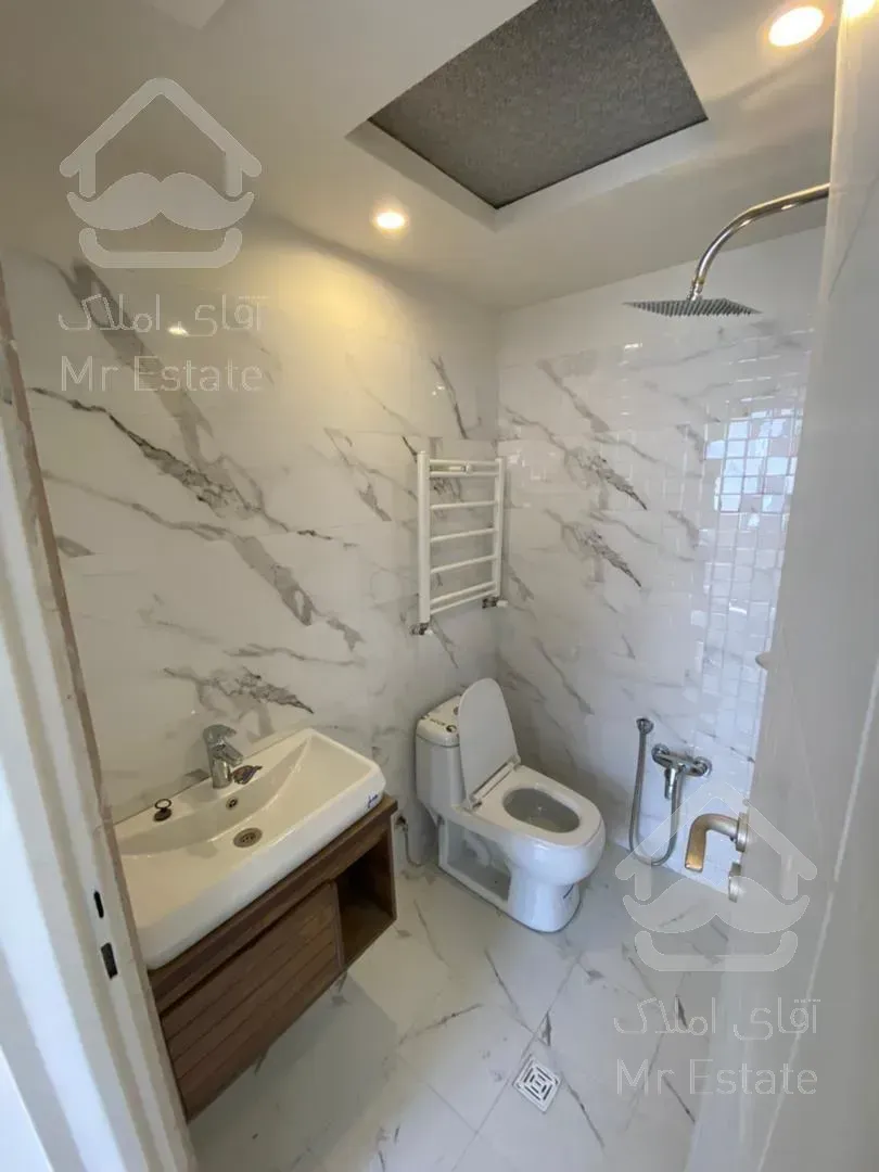 ۷۰متر دو خواب نوساز. مشاعات ابی