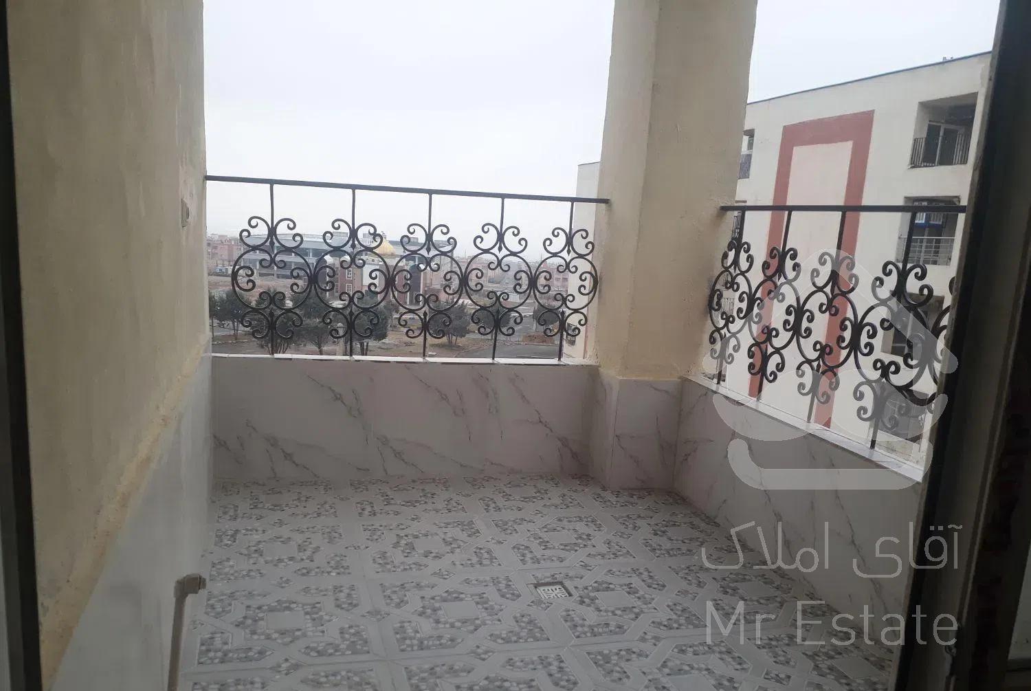 آپارتمان شیک ونوساز،شهرجدید هشتگرد