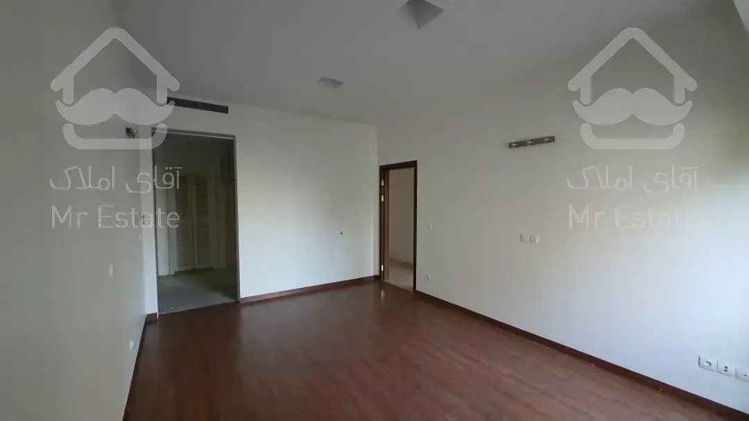 اجاره و رهن آپارتمان ولنجک 180  متر لوکس