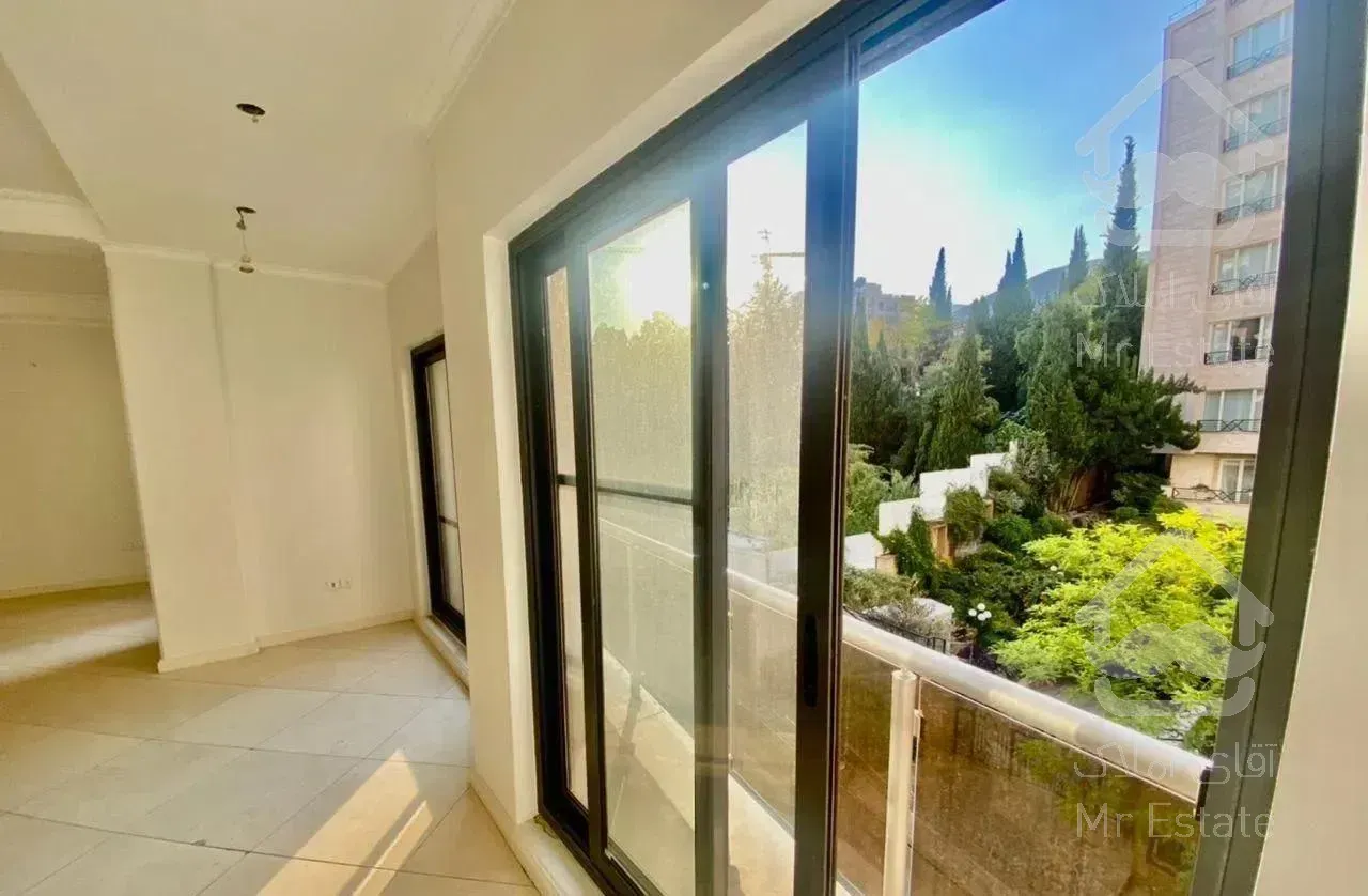 ولنجک فروش طلایی ۲۶۳متر ۳خواب