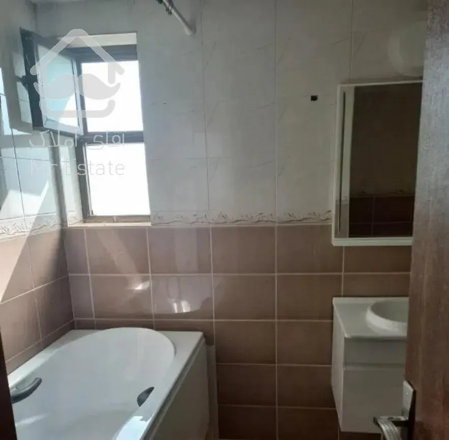 4 خواب فروشی در بلوک ستاره شهرک امید