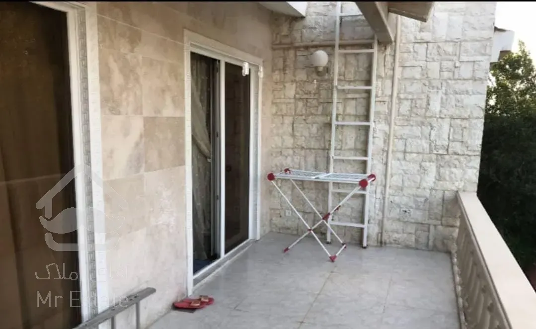 ویلایی دیدنیها ۱۵۰ متری ۳ خوابه