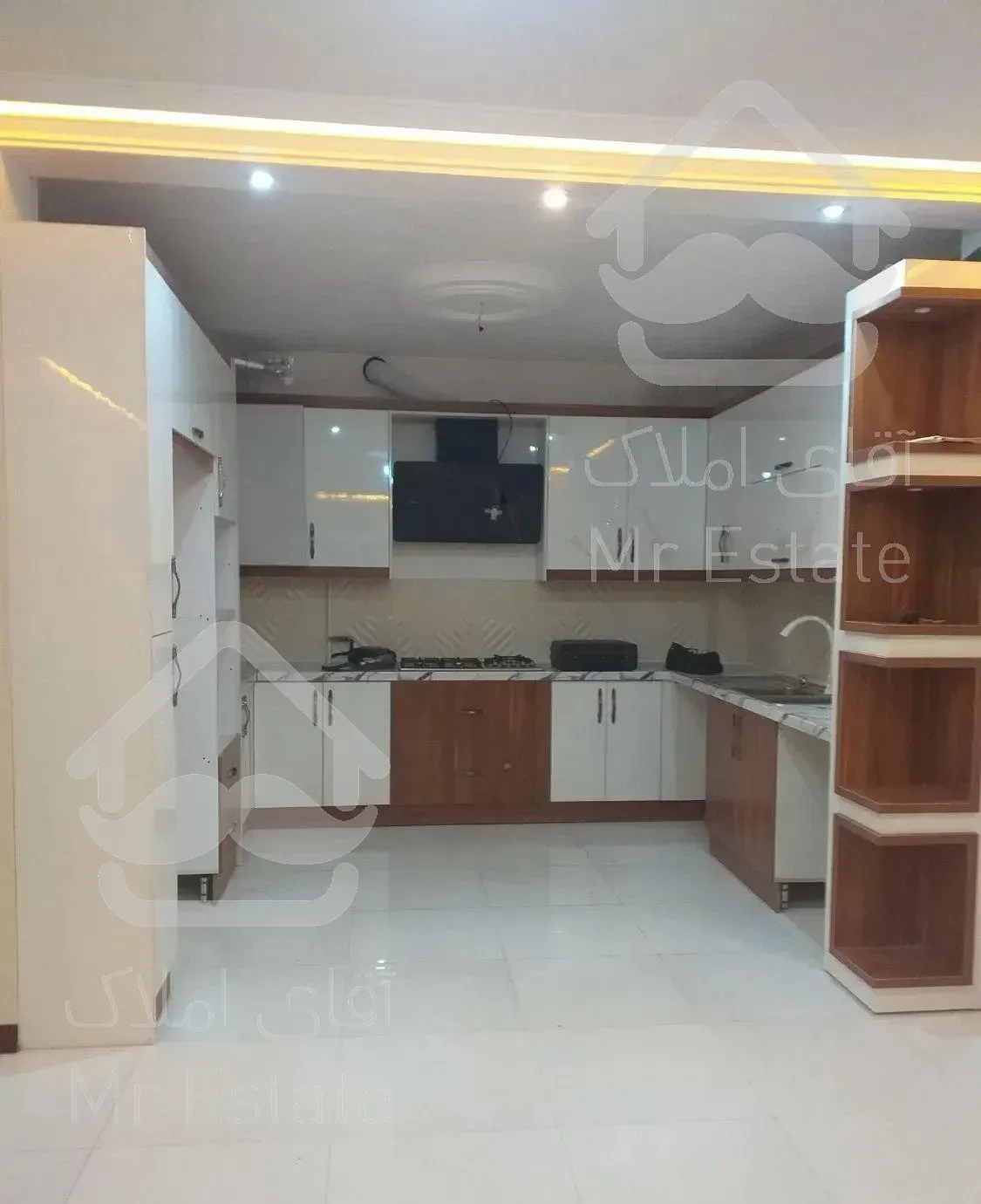 آپارتمان صد متری کاملا بازسازی شده