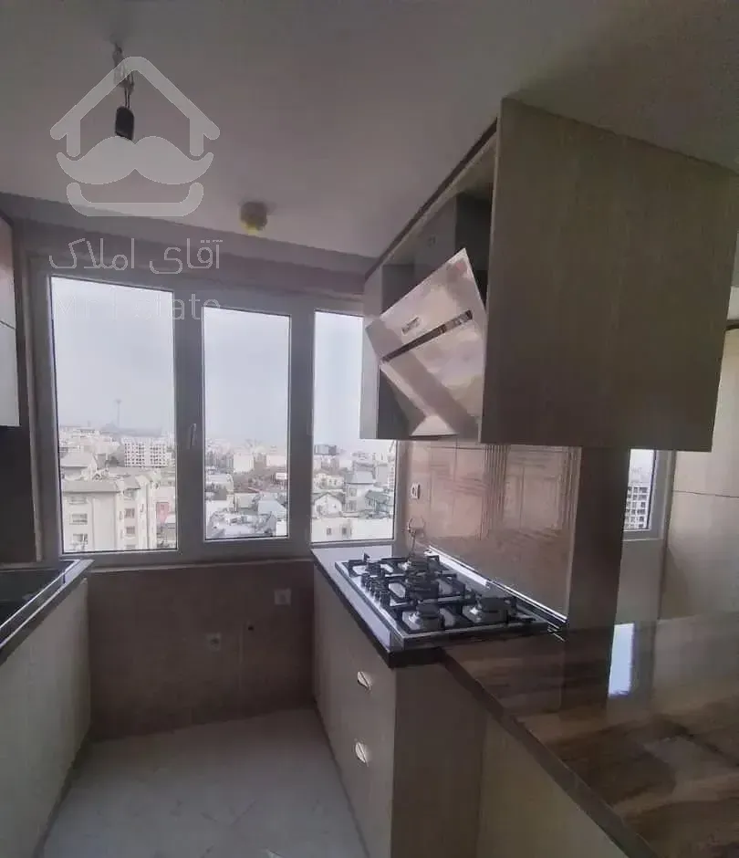 برج مروارید 65/5متر