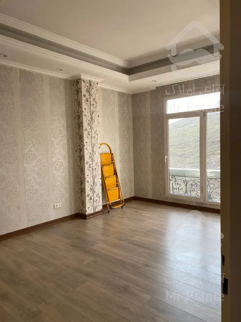 رهن و اجاره آپارتمان ۲۲۰ متری ۳ خوابه کامرانیه