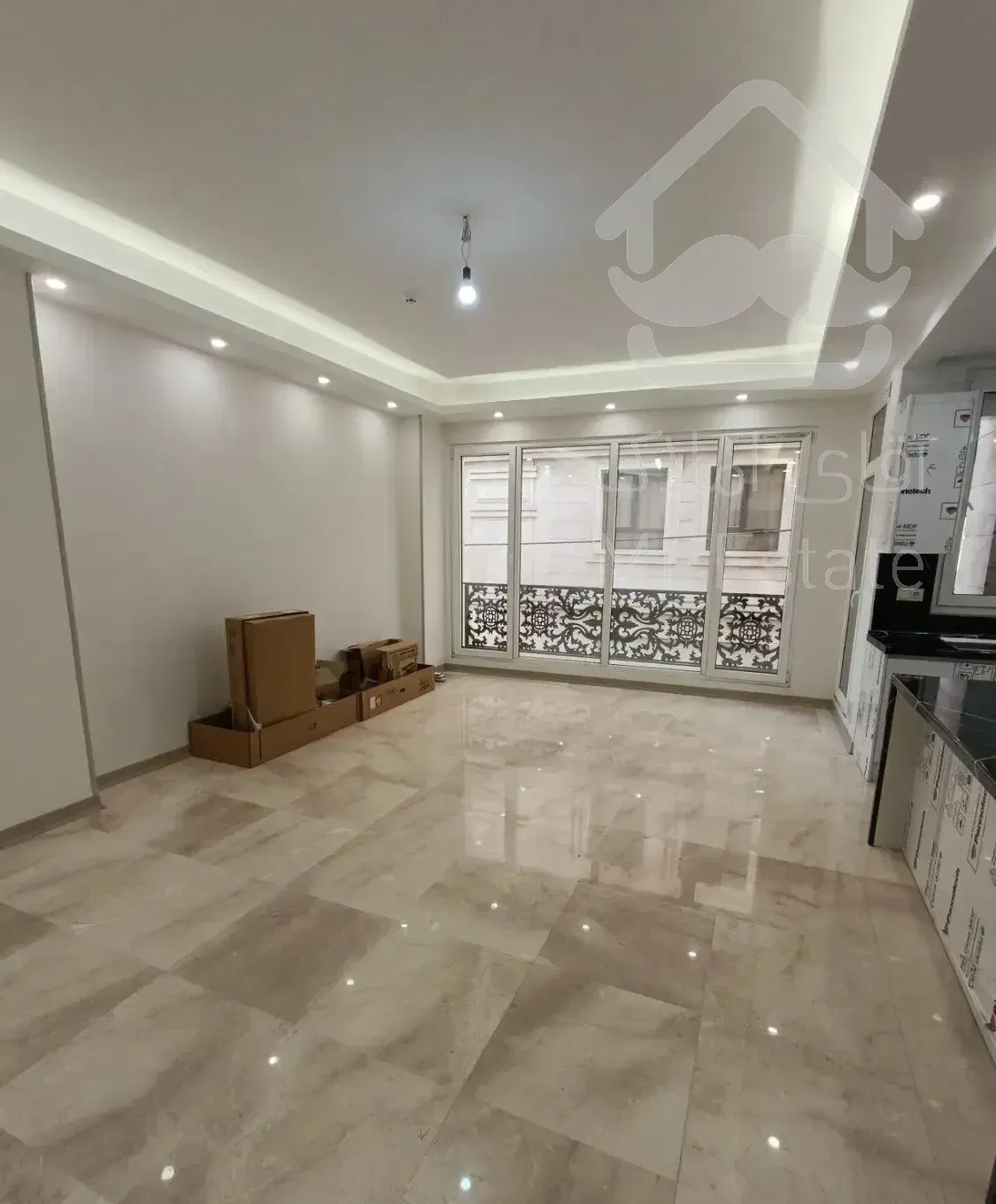 آپارتمان نوساز کلید نخورده متراژ  ۱۰۵ و ۹۵ متر