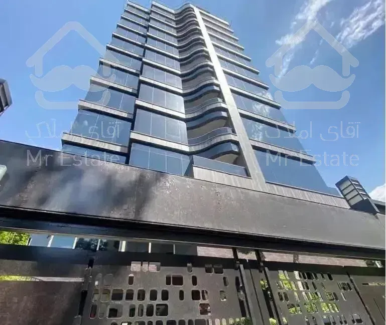 محمودیه/۳۱۱متر/۴خ مستر/۳پارکینگ/نوساز