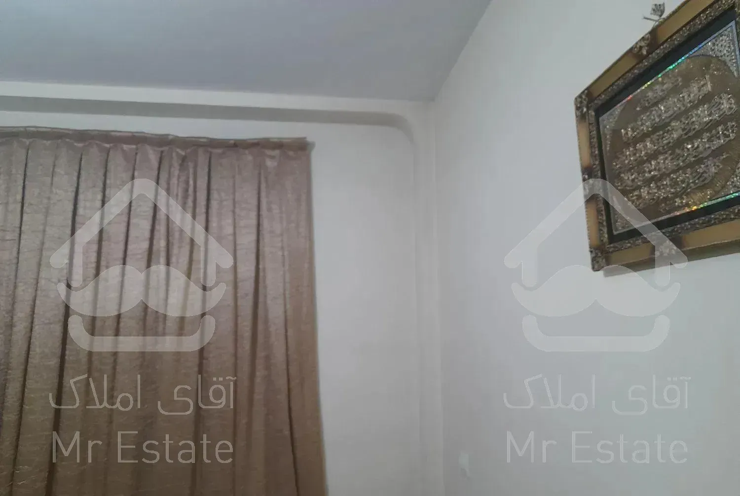 ۸۱ متر / ۲ خواب / فول امکانات