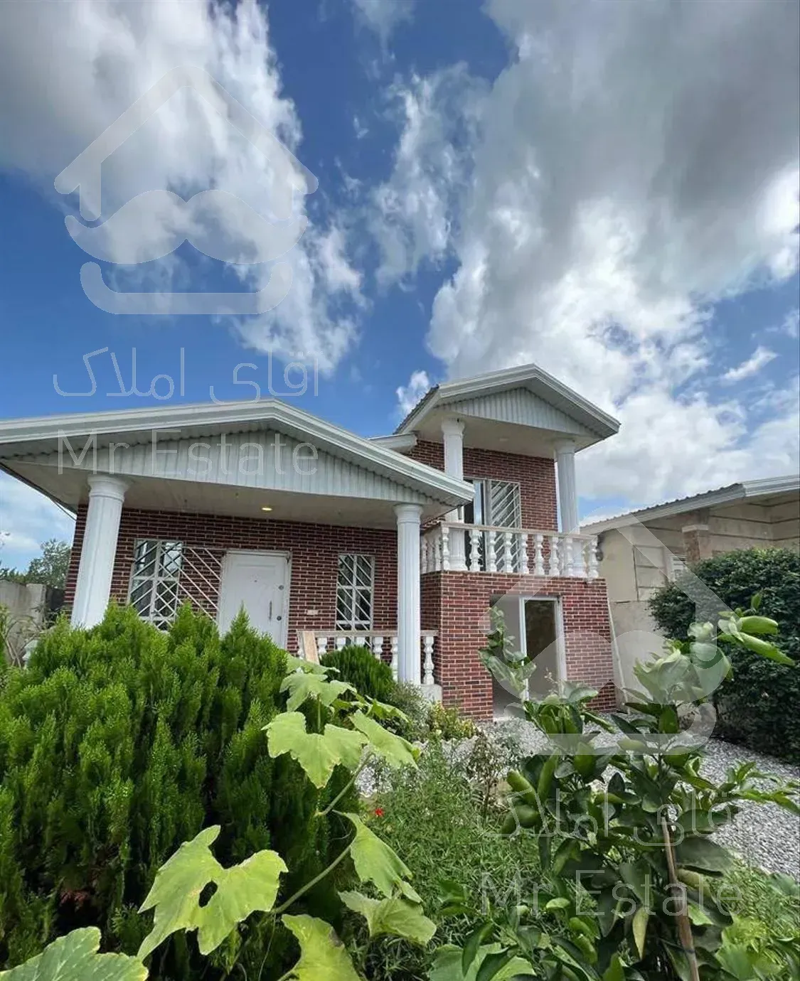 ویلاباغ نیم پیلوت/۲۵۷متر/سنددار/درچمستان