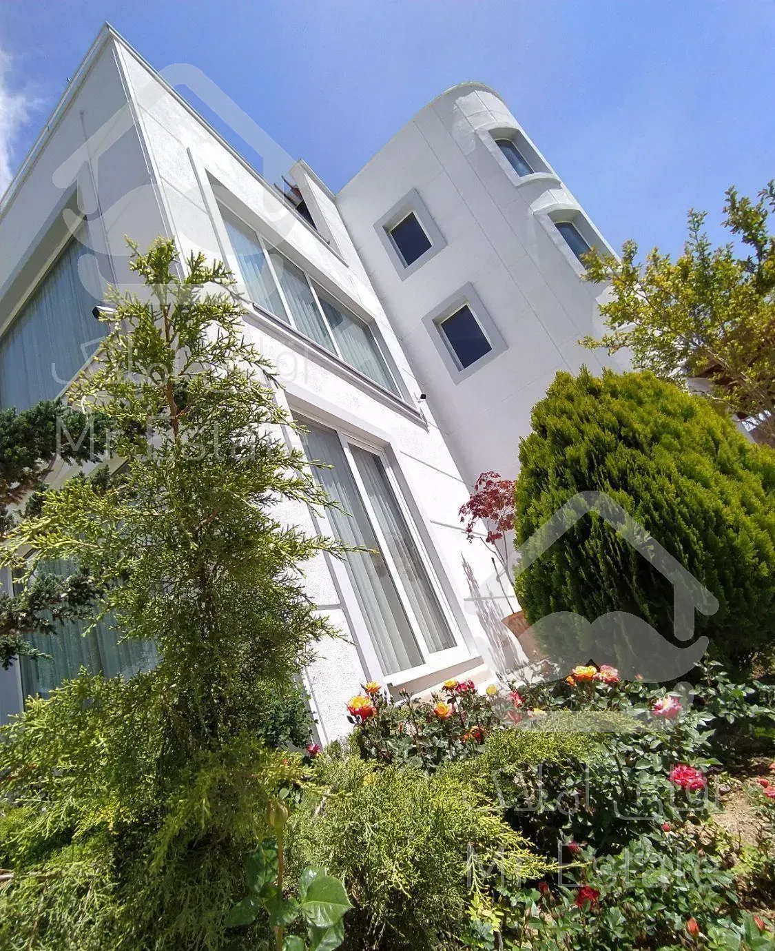 باغ ویلا ۹۰۰متری دماوند