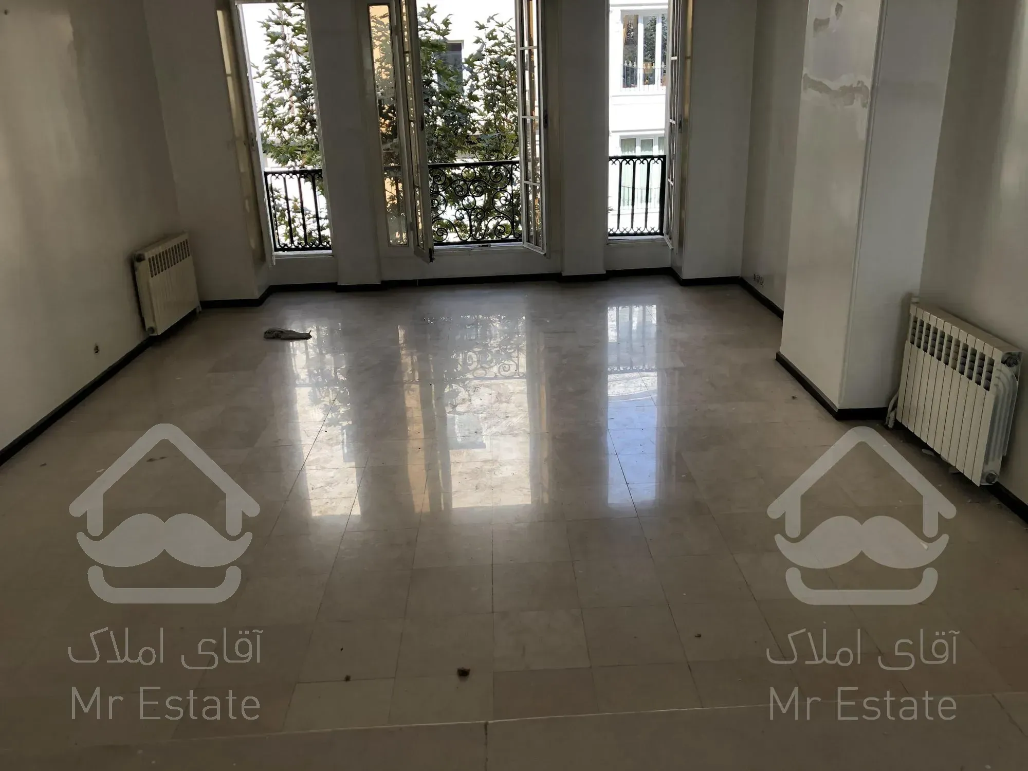 رهن و اجاره آپارتمان ۲۳۰ متری ۴ خواب نیاوران