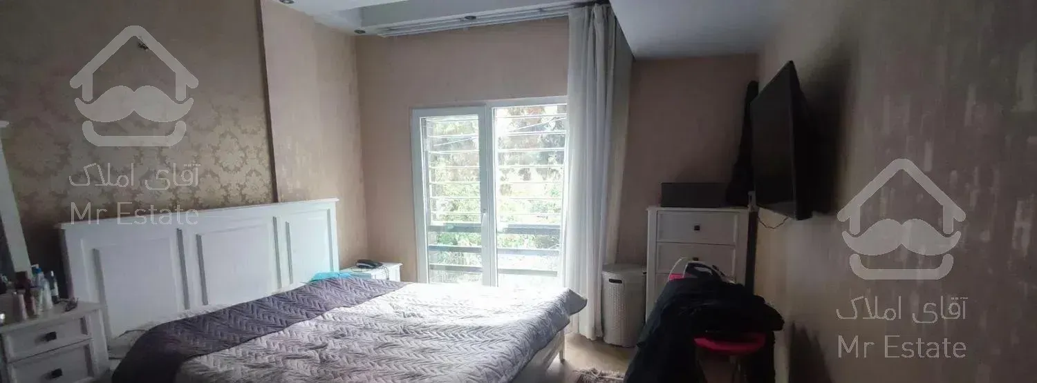 جردن شمالی ۱۲۸متر  روبروی پارک ملت