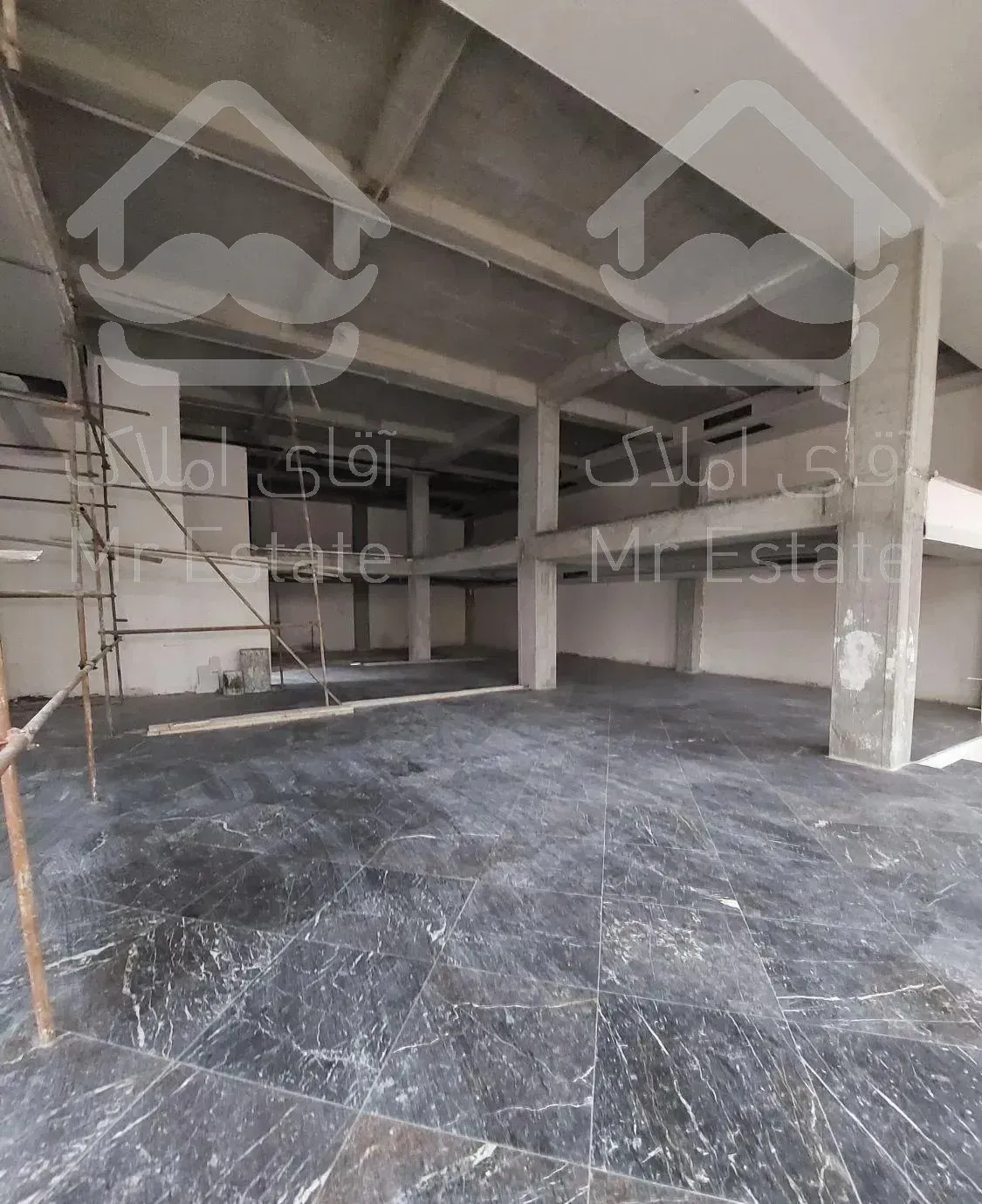 ۱۵۶۵ متر تجاری (۴۰۰ متر روف ) فول امکانات تجریش