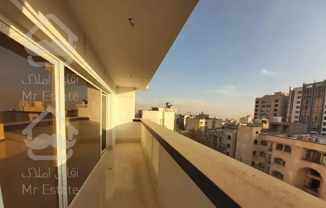 کامرانیه ۲۴۵متر / تراس قابل چیدمان ۳پارگینگ