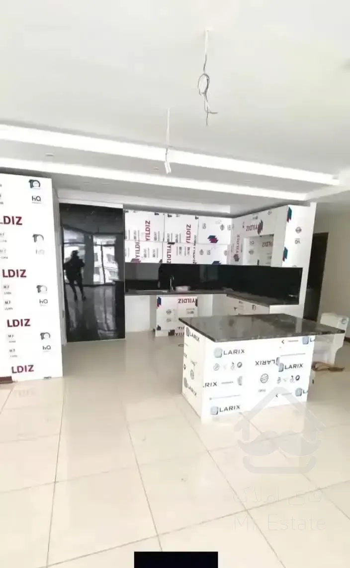 ۱۱۲متری/تریتیومVip/مَتریال‌خارجی/دریاچه‌چیتگر