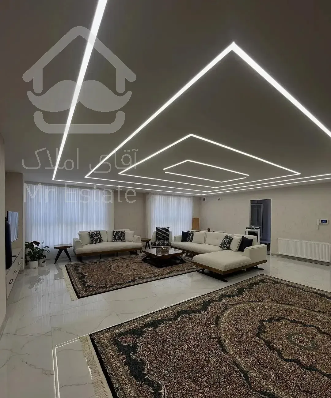 180متر/ساخت1400/تکواحدسالنمربع/پارکینگباکسی