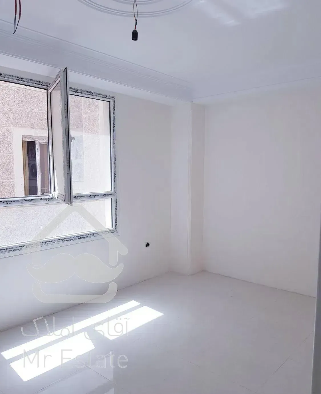 ١٢٧متر،۲خواب/نوسازکلید نخورده/ پونک ، عدل شمالی