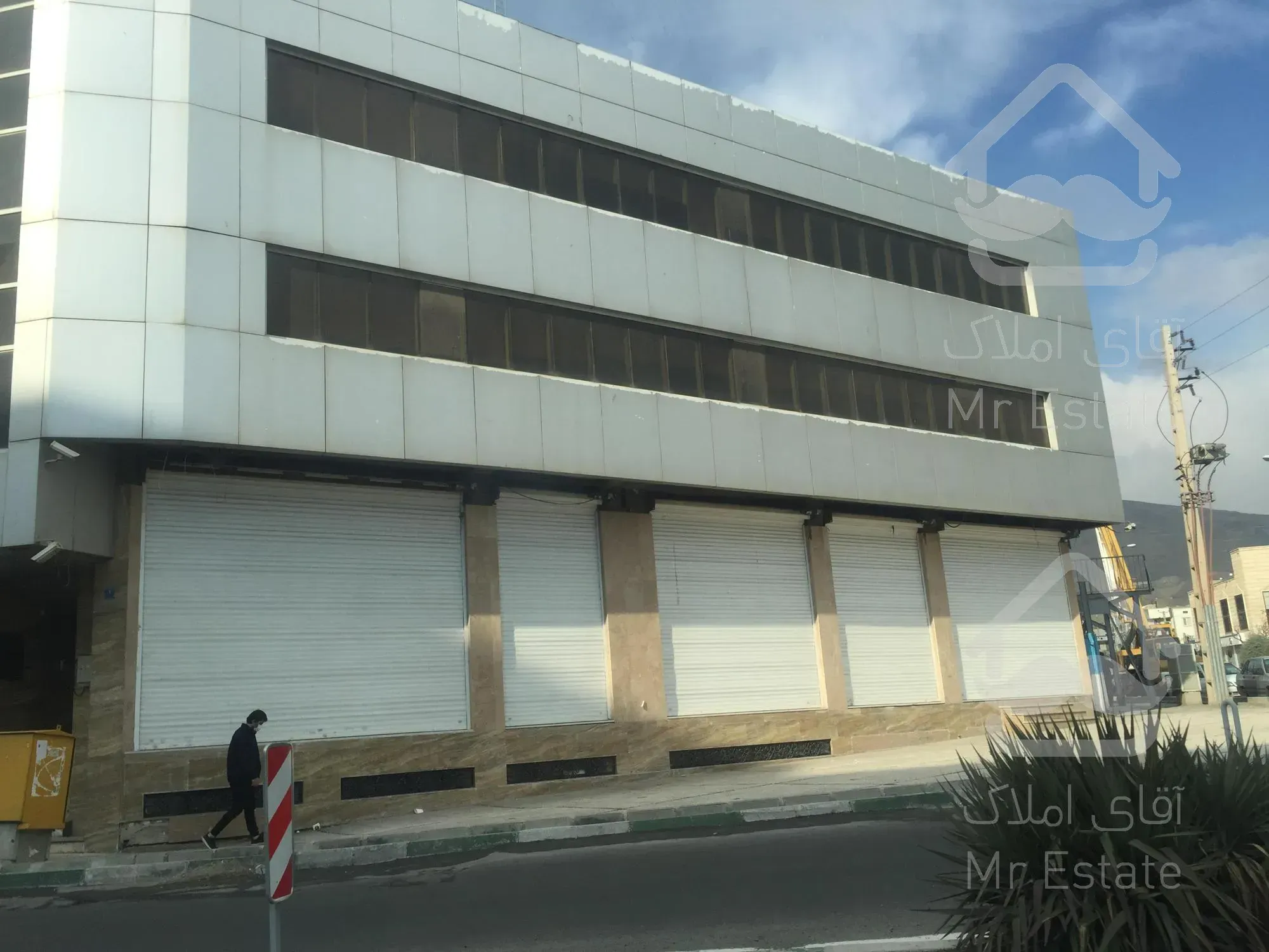 اجاره تجاری بر اصلی صادقیه