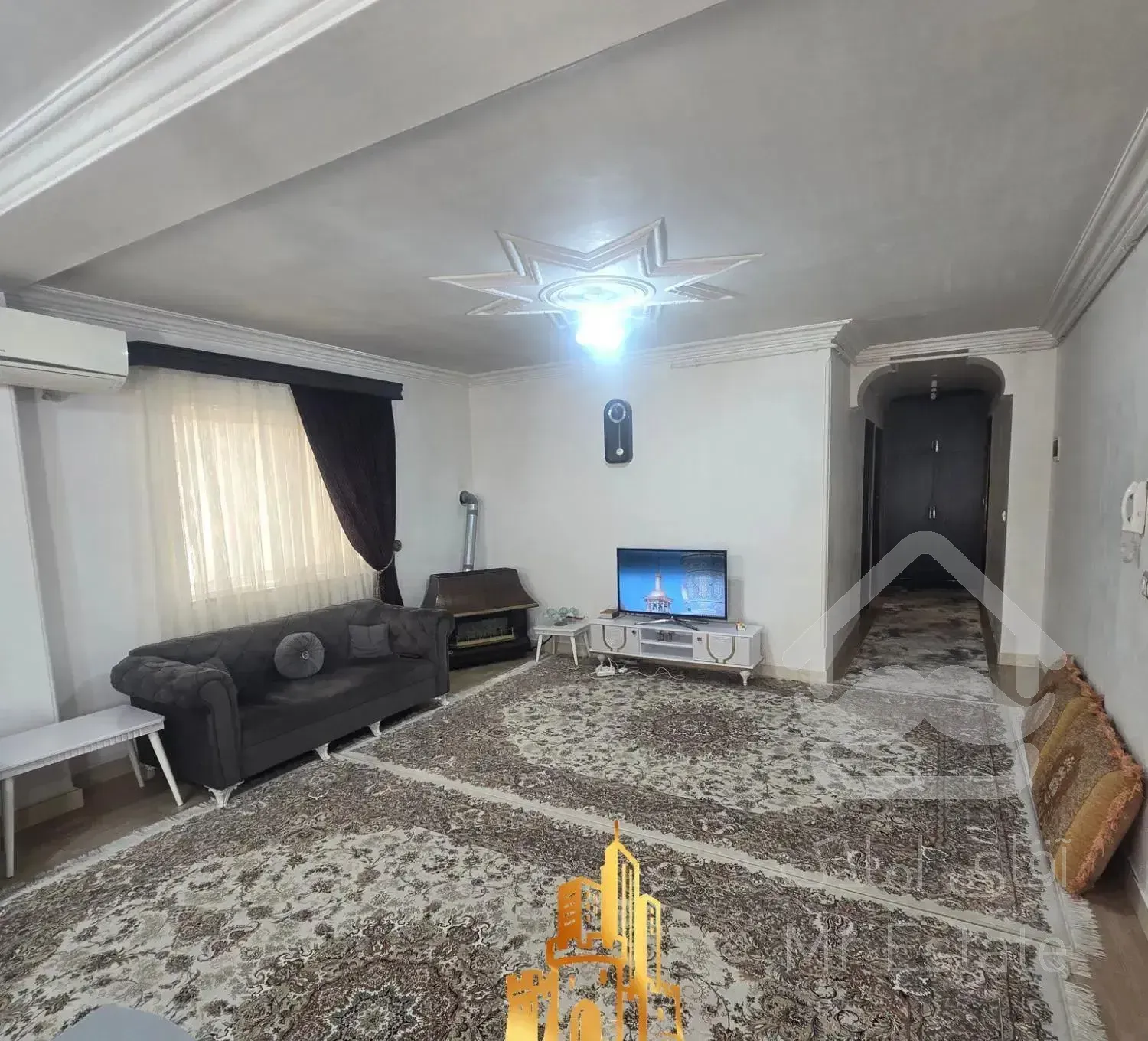 املاک قصرشهر // آپارتمان ۹۰ متری // افتخاری