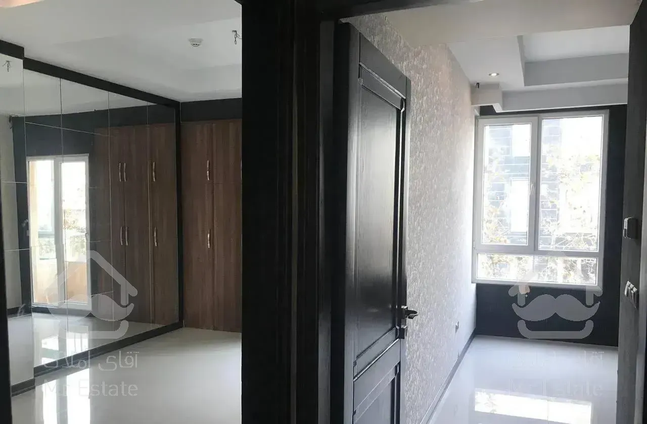 آپارتمان/۱۳۵متری /دوخواب /