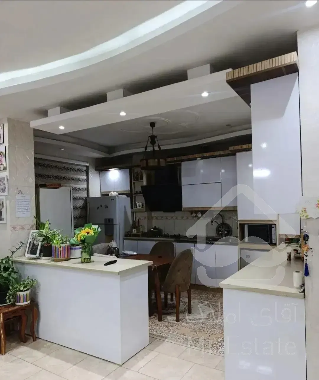 فروش واحد 90 متری تک سقف/ بلوار عبدلکریمی