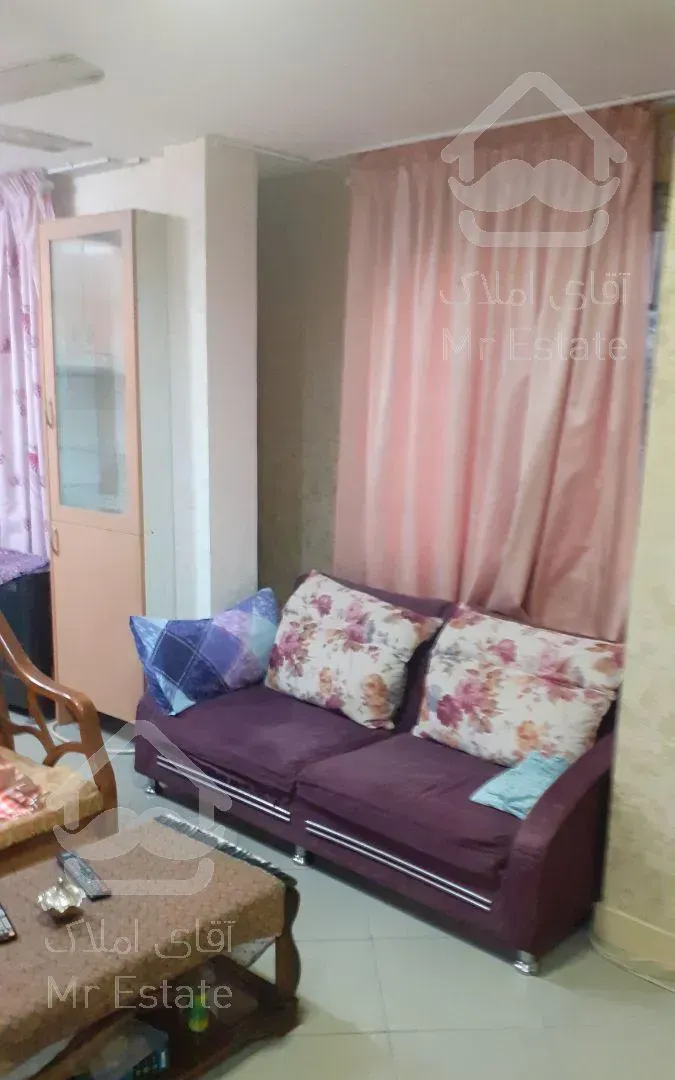 واحد تک واحدی طبقه همکف کلا 7 واحد