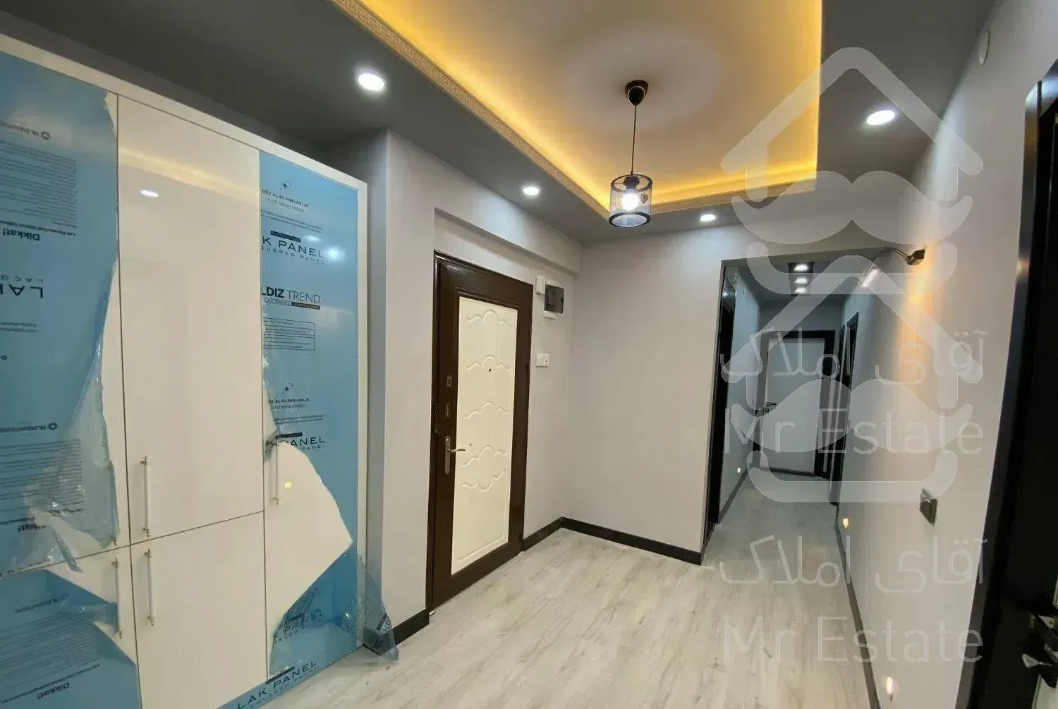 آپارتمان 135 متری سه خواب