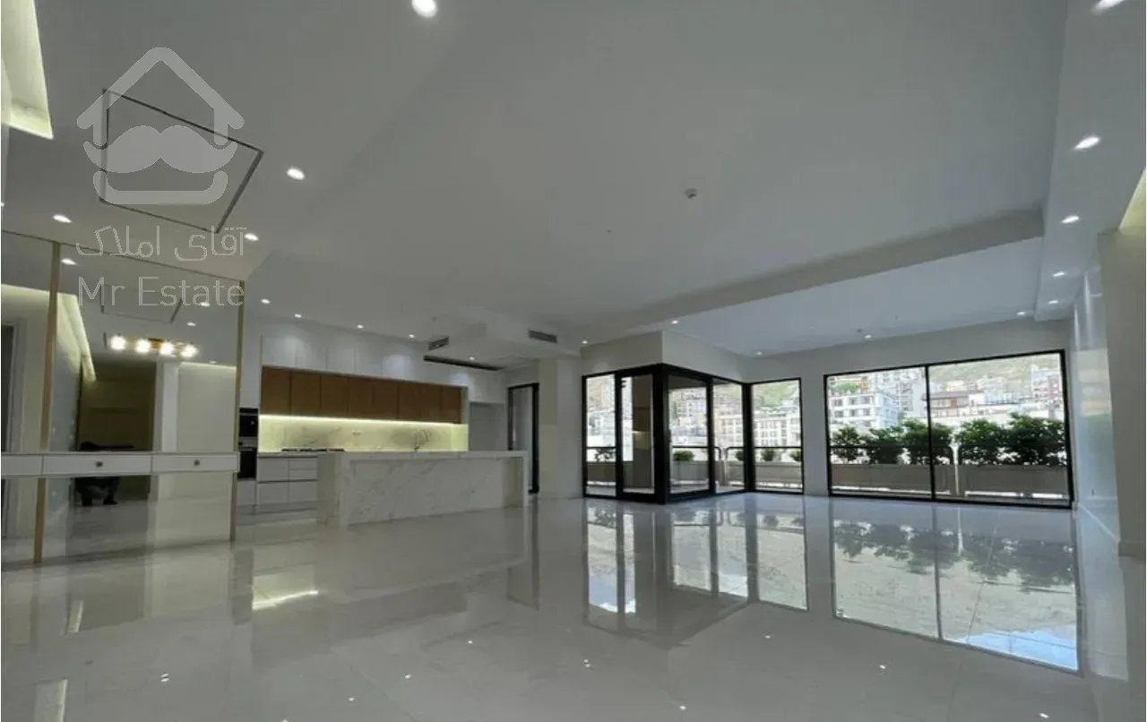 ۱۵۰متری/ویو کوه/کلید نخورده/سرمایه گذاری