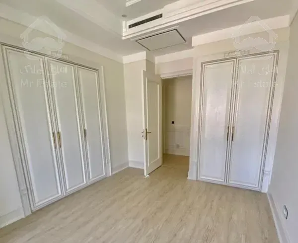 آپارتمان 270 متری فرشته برج باغ کلاسیک