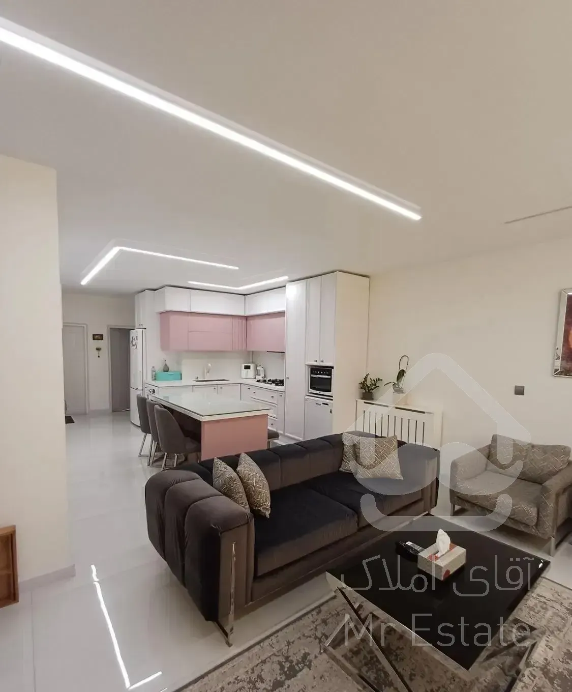 اپارتمان ۷۶ متری راه مشترک