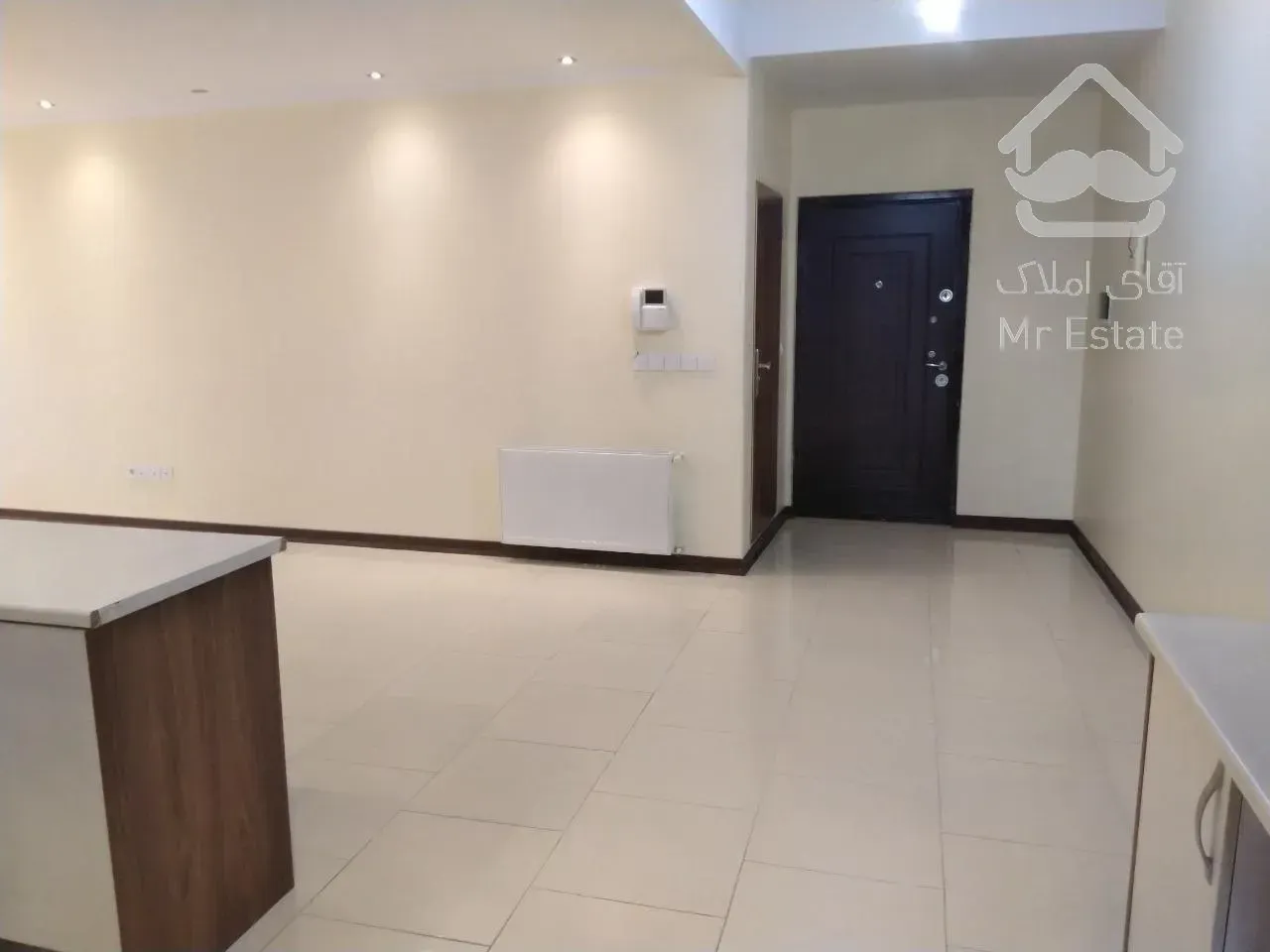 آپارتمان 2خوابه،110متر ،میدان سپاه