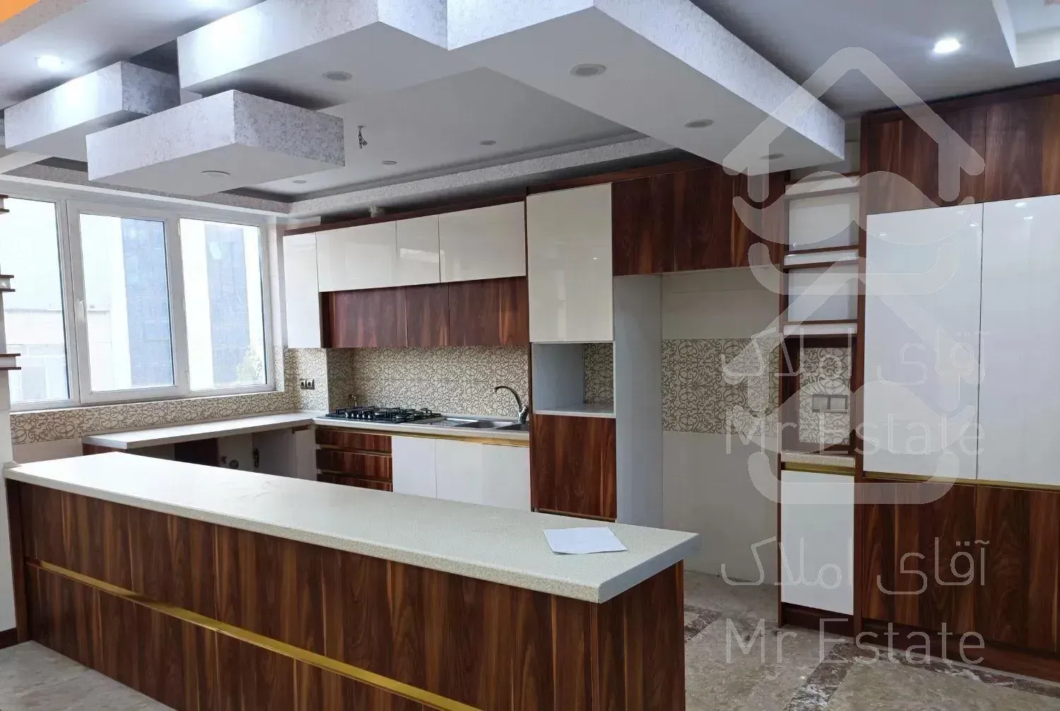 آپارتمان ۱۵۰ متر ۳خواب نوساز (میرزای شیرازی )