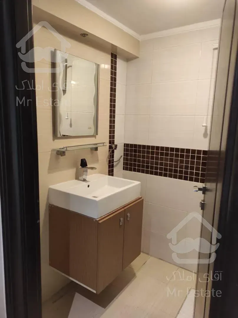 اجاره و رهن آپارتمان محمودیه 170  متر لوکس