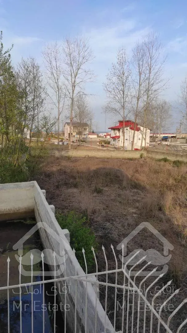 ویلا ساحلی مهندسی ساز با مدارک کامل